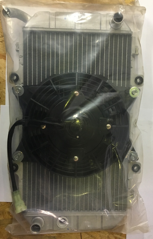 радиатор системы охлаждения в сборе с вентилятором